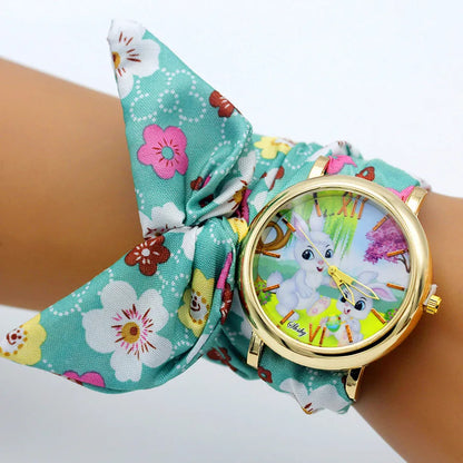 New Woman's Watch Fashion Luxury Ladies Quartz Wristwatch Top Brand Floral Cloth Bracelet Watch Flower Women Watches