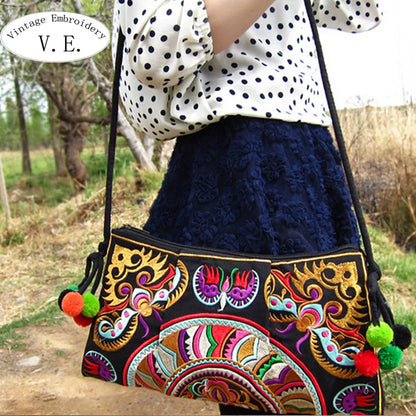 Vintage Embroidery Womens Messenger Bags National Trend Embroidery Cross-body Women Shoulder Bag Clutch Handbag Bolsa