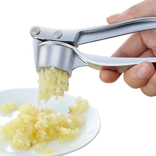 Home Kitchen Stainless Steel Garlic Crusher Kitchen Cooking Vegetable Ginger Juicer Crusher Handheld Ginger Crushing Tool